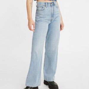 Levi's Premium light wash denim high loose women's jeans 30W X 31L